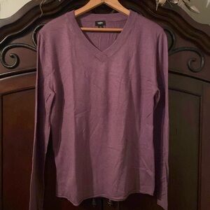 Pretty lavender v-neck sweater.